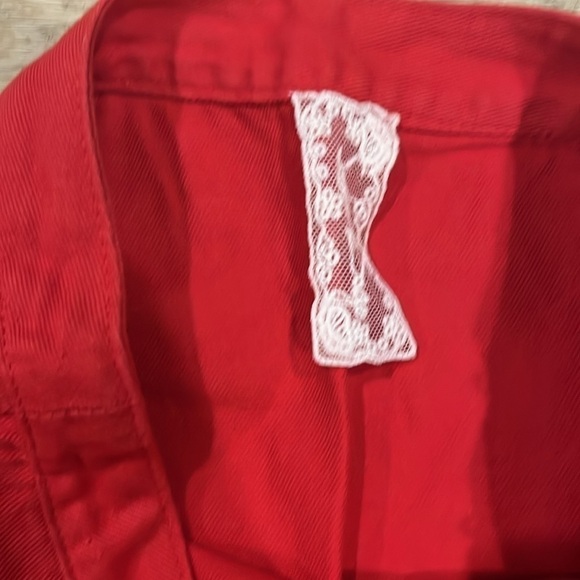 Beautiful Red Sadie & Sage Ruffle Hem Mini Skirt Side Zip size Medium - Picture 3 of 4